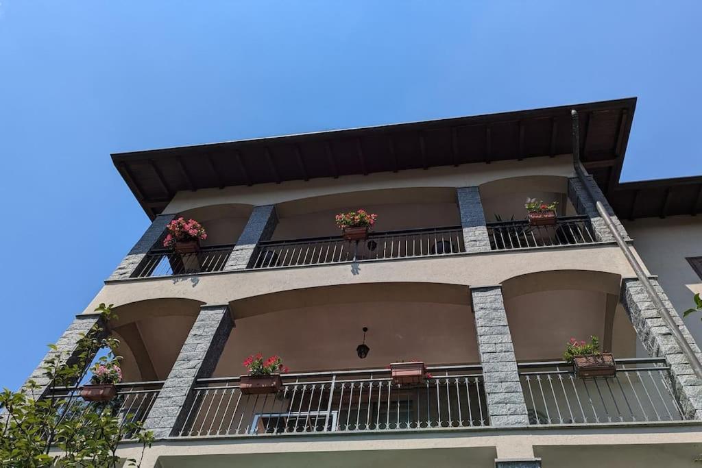 Villa Le Arcate Zona Lago Maggiore Cittiglio Exterior photo